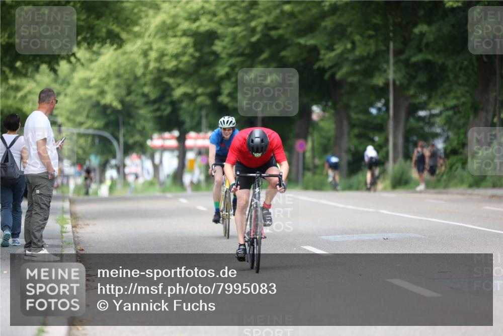 15.06.2025 - 7 Türme Triathlon Yannick Fuchs http://msf.ph/oto/7995083 15.06.2025 13:10:06 Radfahren 230, 415, 553 meine-sportfotos.de