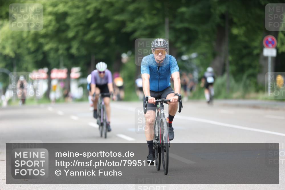 15.06.2025 - 7 Türme Triathlon Yannick Fuchs http://msf.ph/oto/7995171 15.06.2025 13:10:42 Radfahren 210, 359, 526, 593 meine-sportfotos.de
