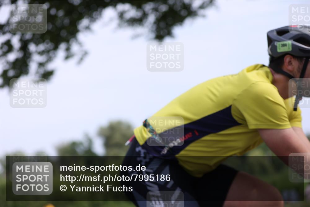 15.06.2025 - 7 Türme Triathlon Yannick Fuchs http://msf.ph/oto/7995186 15.06.2025 12:13:20 Radfahren 209, 307, 410 meine-sportfotos.de