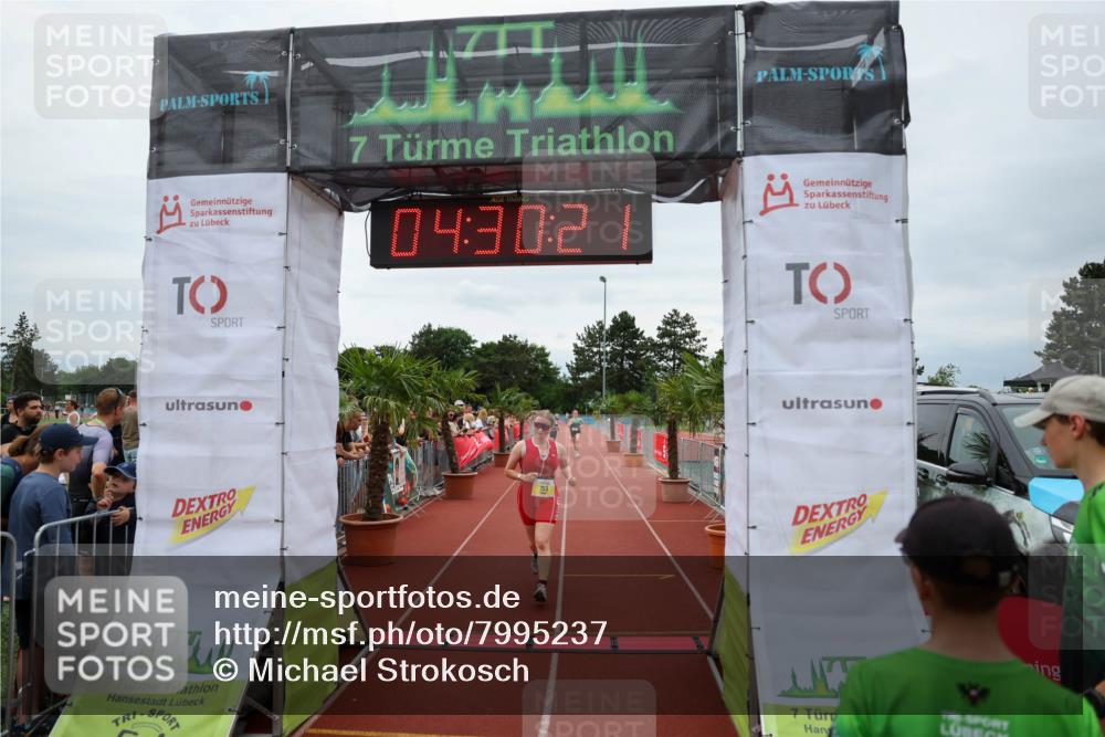 15.06.2025 - 7 Türme Triathlon Michael Strokosch http://msf.ph/oto/7995237 15.06.2025 14:30:21 Ziel 637, 753, 843 meine-sportfotos.de