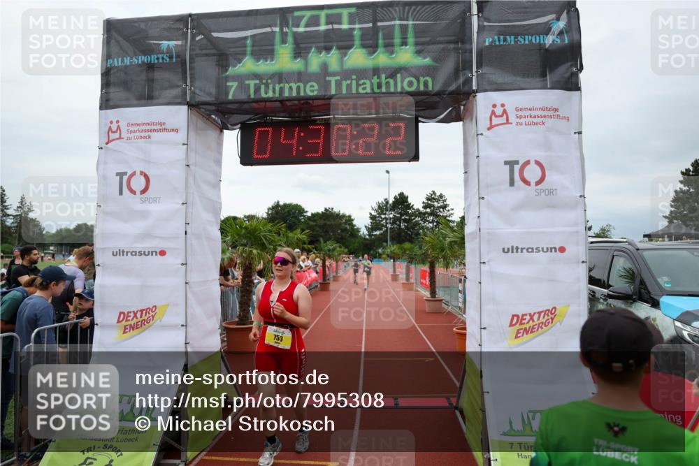 15.06.2025 - 7 Türme Triathlon Michael Strokosch http://msf.ph/oto/7995308 15.06.2025 14:30:22 Ziel 753, 843 meine-sportfotos.de