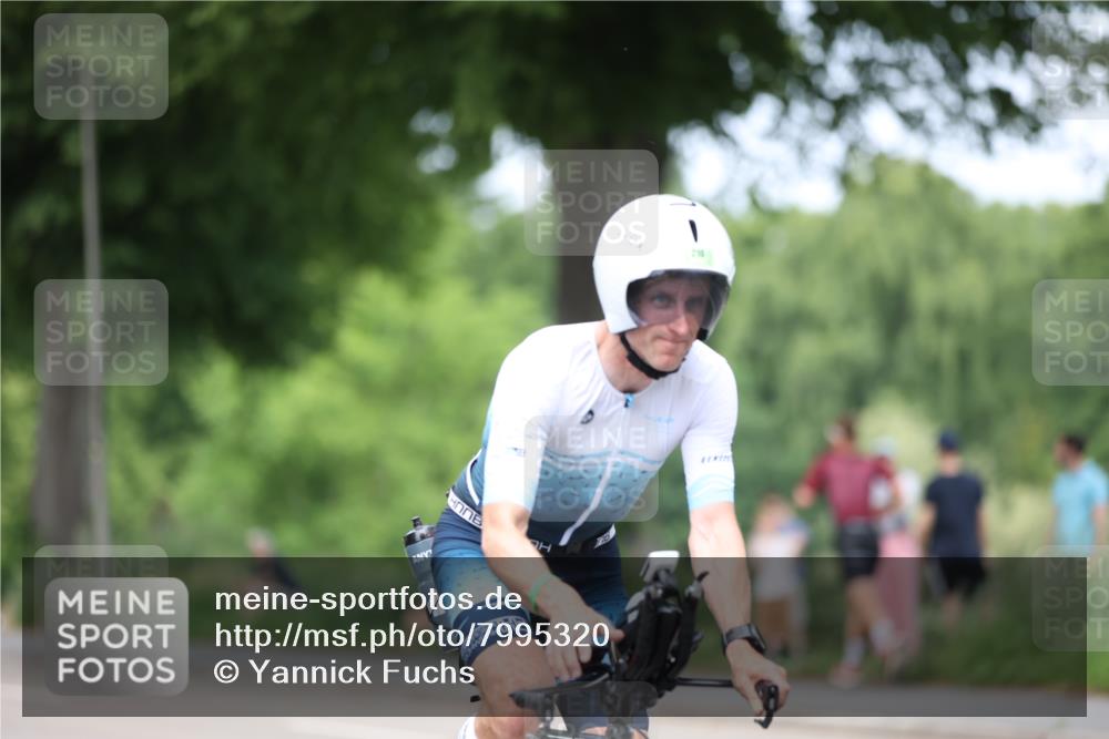 15.06.2025 - 7 Türme Triathlon Yannick Fuchs http://msf.ph/oto/7995320 15.06.2025 13:10:45 Radfahren 210, 359, 526, 529, 593, 675 meine-sportfotos.de