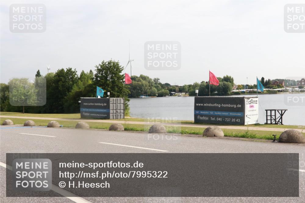 15.06.2025 - 27. Vierlanden-Triathlon H.Heesch http://msf.ph/oto/7995322 15.06.2025 09:18:34 Radfahren  meine-sportfotos.de