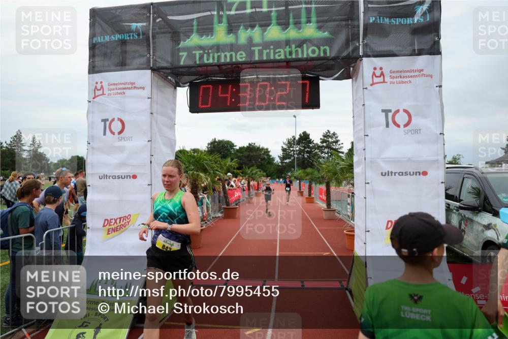 15.06.2025 - 7 Türme Triathlon Michael Strokosch http://msf.ph/oto/7995455 15.06.2025 14:30:26 Ziel 464, 753, 785, 843 meine-sportfotos.de
