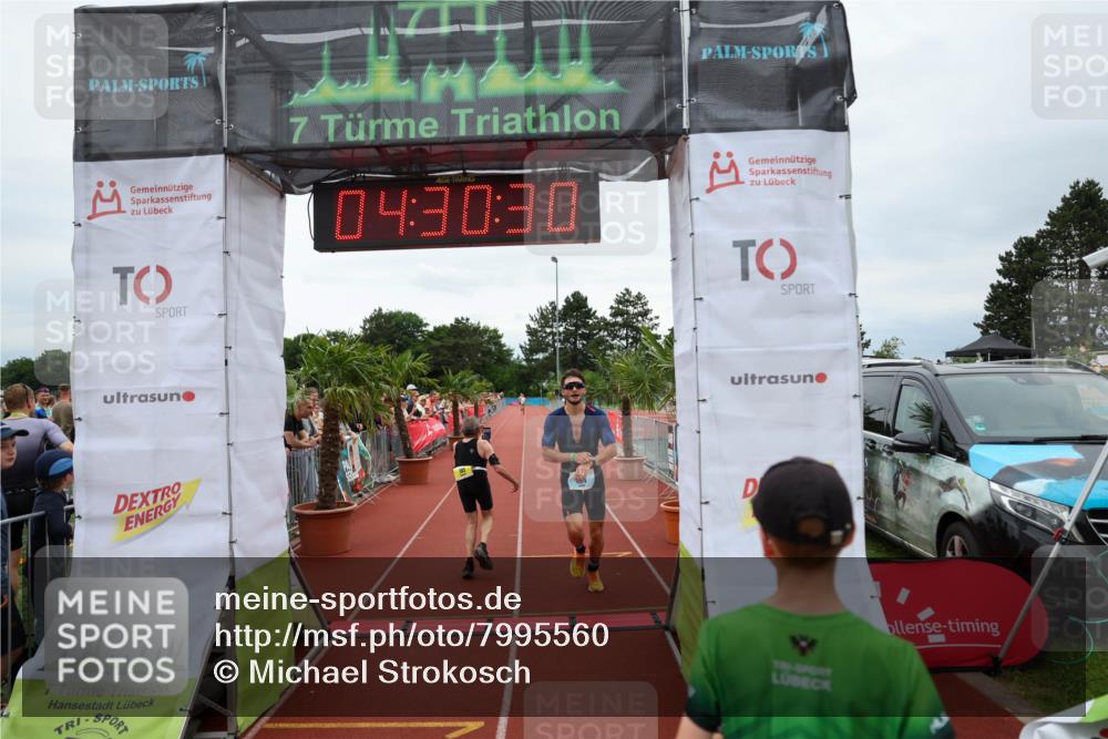 15.06.2025 - 7 Türme Triathlon Michael Strokosch http://msf.ph/oto/7995560 15.06.2025 14:30:30 Ziel 464, 785, 843 meine-sportfotos.de