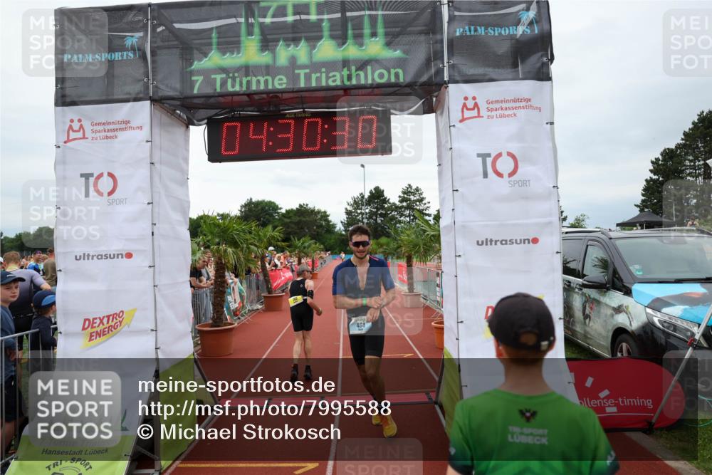 15.06.2025 - 7 Türme Triathlon Michael Strokosch http://msf.ph/oto/7995588 15.06.2025 14:30:30 Ziel 464, 785, 843 meine-sportfotos.de