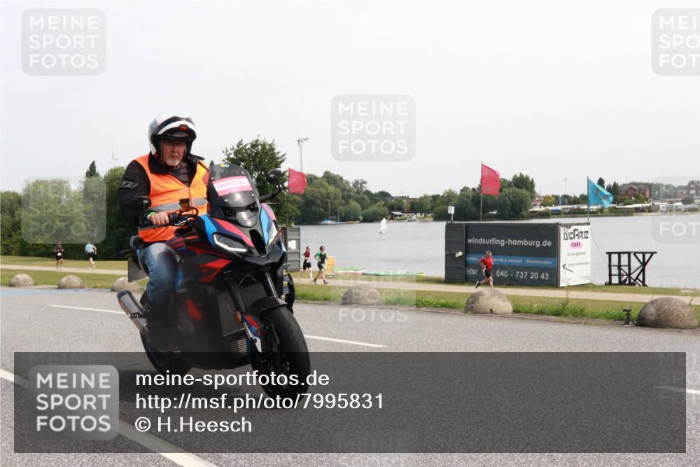 21.06.2025 - 27. Vierlanden-Triathlon H.Heesch http://msf.ph/oto/7995831 15.06.2025 11:28:19 Radfahren  meine-sportfotos.de