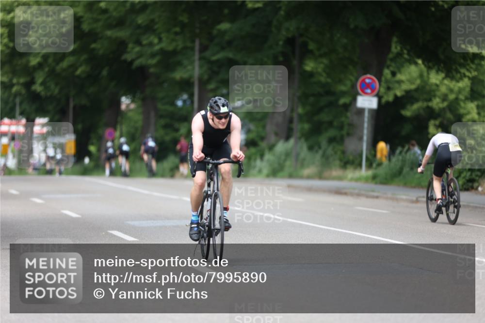 15.06.2025 - 7 Türme Triathlon Yannick Fuchs http://msf.ph/oto/7995890 15.06.2025 13:11:09 Radfahren 607, 757, 947, 984 meine-sportfotos.de