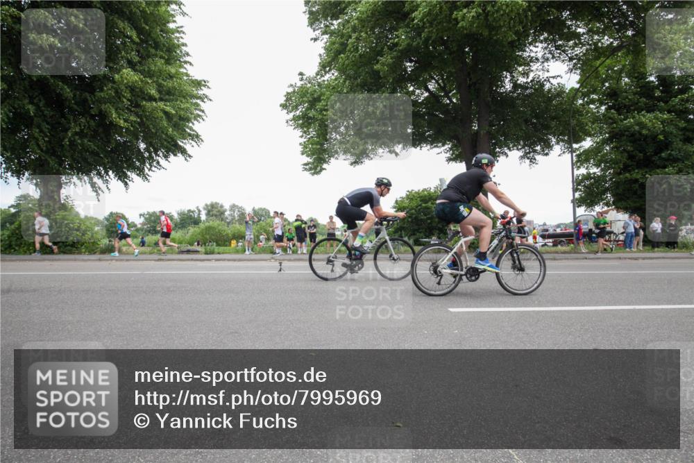 15.06.2025 - 7 Türme Triathlon Yannick Fuchs http://msf.ph/oto/7995969 15.06.2025 13:44:44 Radfahren 228, 321, 371, 520, 555, 593, 668, 754, 865, 1050, 1159, 1189 meine-sportfotos.de