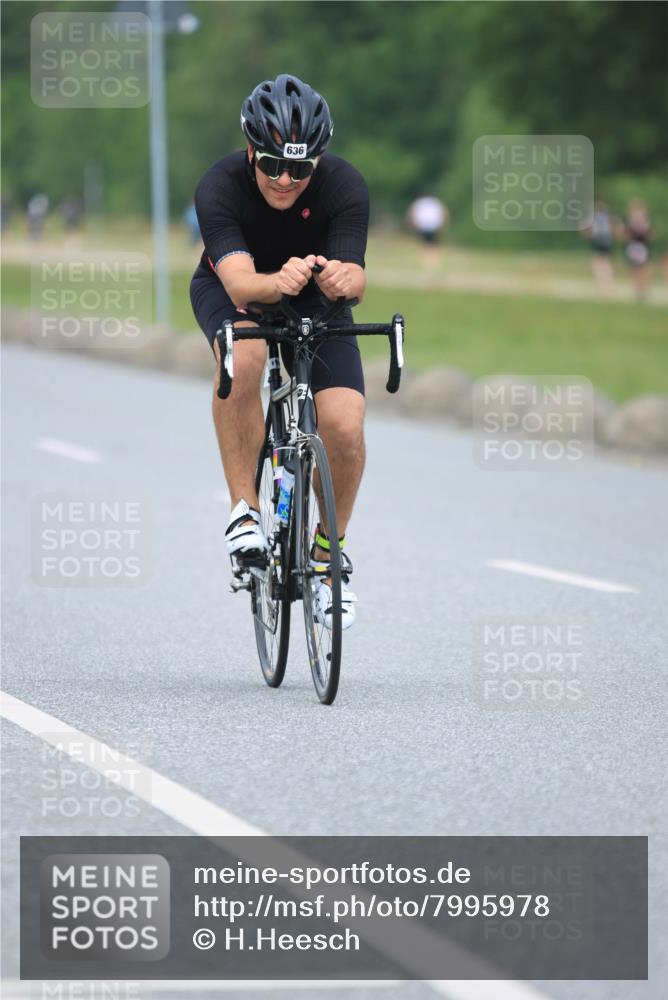 21.06.2025 - 27. Vierlanden-Triathlon H.Heesch http://msf.ph/oto/7995978 15.06.2025 12:19:00 Radfahren 636, 694, 773, 806 meine-sportfotos.de