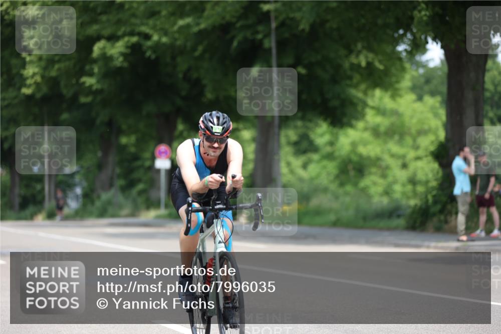 15.06.2025 - 7 Türme Triathlon Yannick Fuchs http://msf.ph/oto/7996035 15.06.2025 12:15:09 Radfahren 304, 307, 317, 611 meine-sportfotos.de