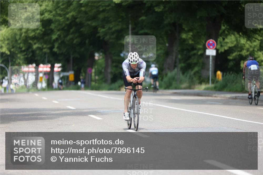 15.06.2025 - 7 Türme Triathlon Yannick Fuchs http://msf.ph/oto/7996145 15.06.2025 12:15:13 Radfahren 304, 307, 317 meine-sportfotos.de