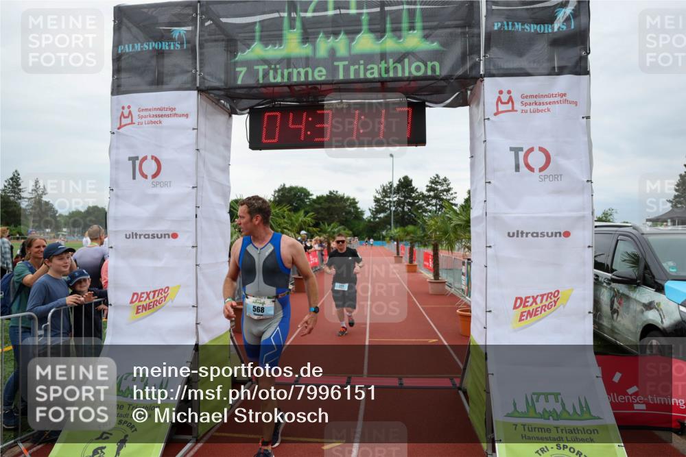15.06.2025 - 7 Türme Triathlon Michael Strokosch http://msf.ph/oto/7996151 15.06.2025 14:31:17 Ziel 384, 568 meine-sportfotos.de