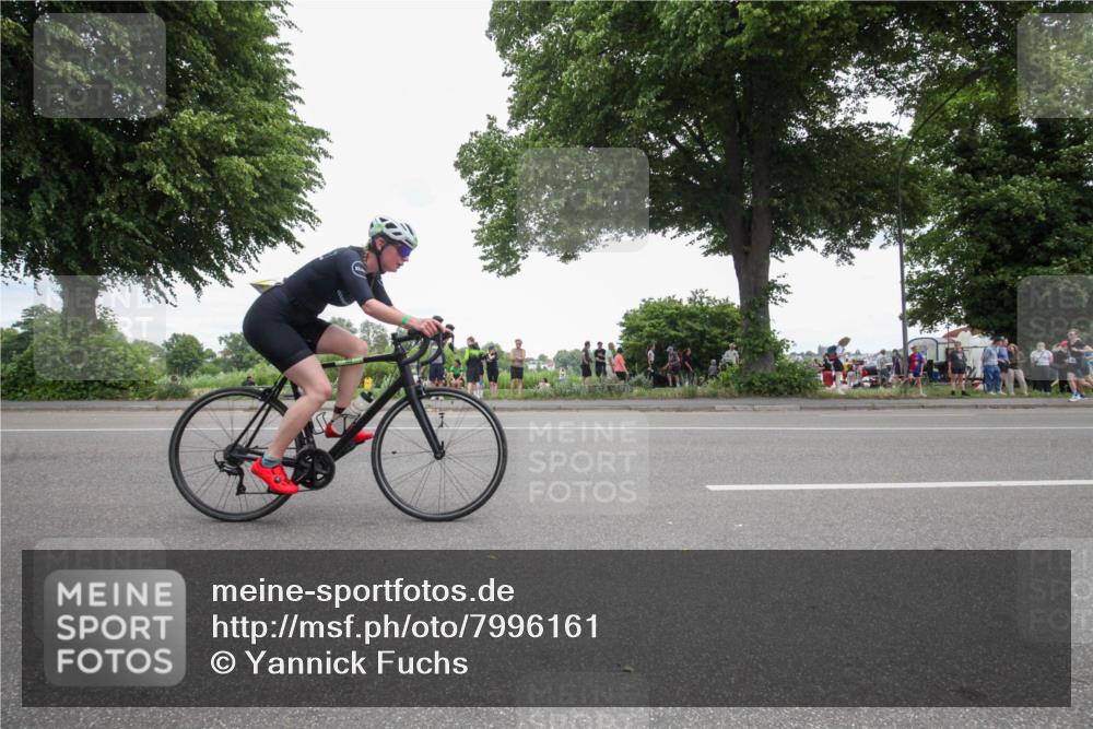 15.06.2025 - 7 Türme Triathlon Yannick Fuchs http://msf.ph/oto/7996161 15.06.2025 13:45:35 Radfahren 517, 722, 922, 1141, 1145, 1191 meine-sportfotos.de