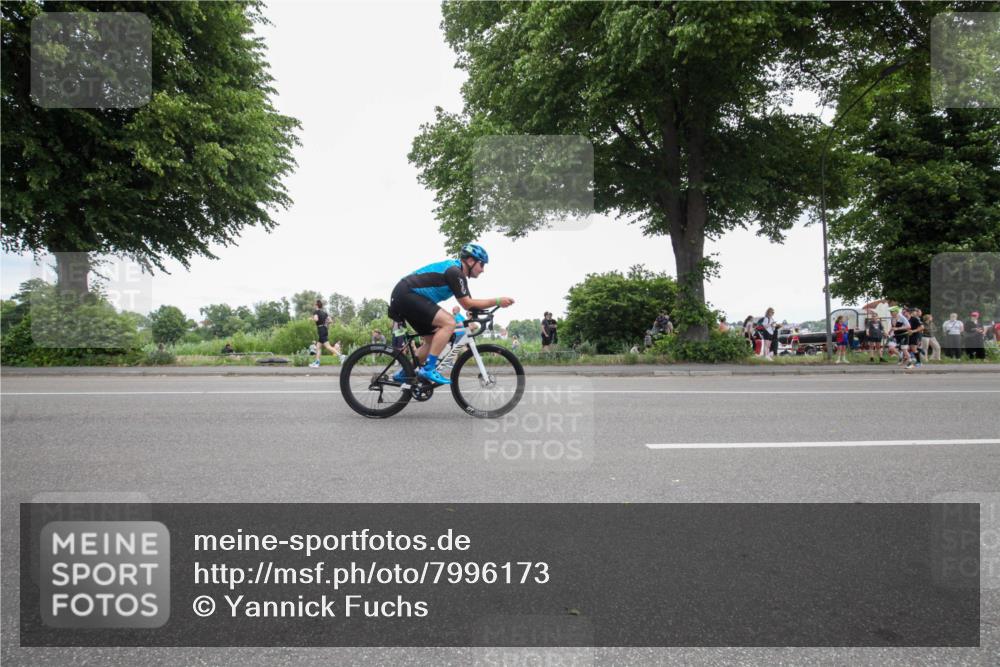 15.06.2025 - 7 Türme Triathlon Yannick Fuchs http://msf.ph/oto/7996173 15.06.2025 13:45:41 Radfahren 517, 529, 922, 1027, 1145, 1191 meine-sportfotos.de