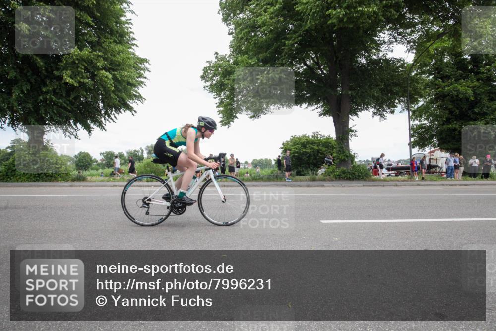 15.06.2025 - 7 Türme Triathlon Yannick Fuchs http://msf.ph/oto/7996231 15.06.2025 13:46:13 Radfahren 721, 906, 997, 1042, 1129 meine-sportfotos.de