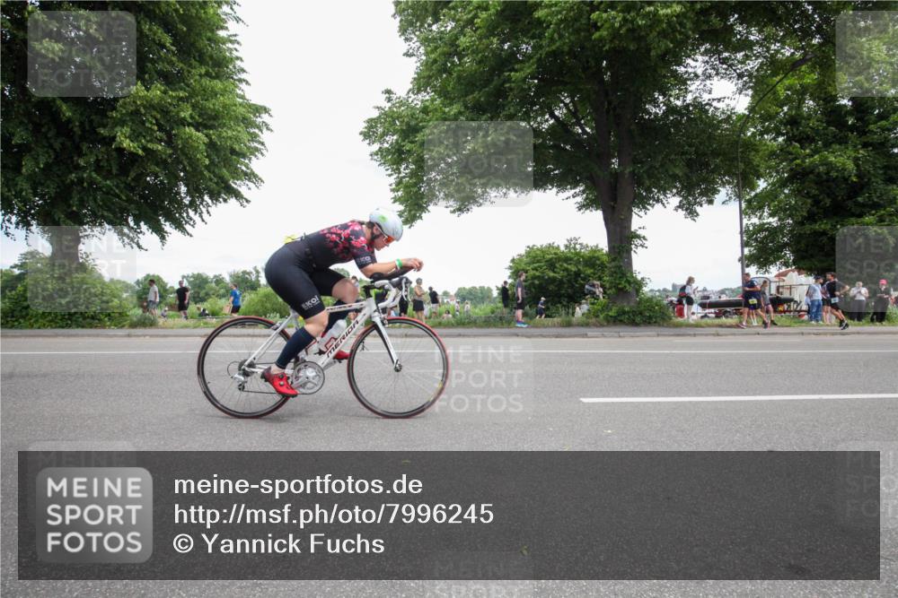 15.06.2025 - 7 Türme Triathlon Yannick Fuchs http://msf.ph/oto/7996245 15.06.2025 13:46:16 Radfahren 721, 790, 906, 997, 1042, 1129 meine-sportfotos.de