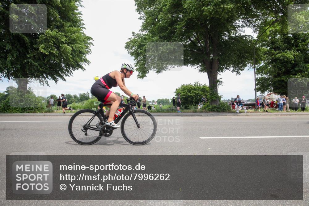 15.06.2025 - 7 Türme Triathlon Yannick Fuchs http://msf.ph/oto/7996262 15.06.2025 13:46:21 Radfahren 790, 906, 1042, 1126, 1161 meine-sportfotos.de