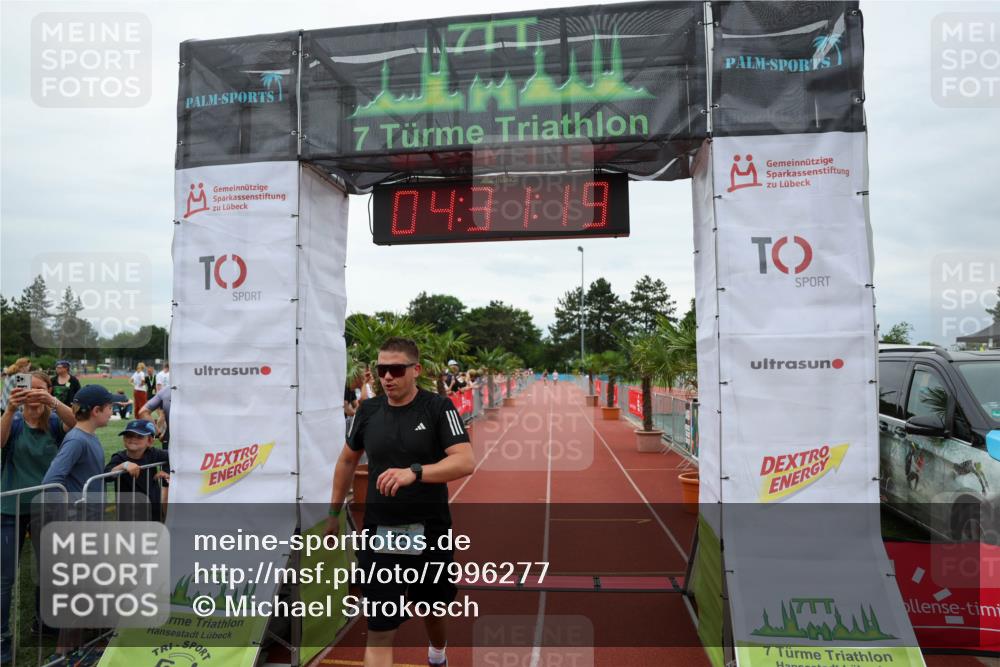 15.06.2025 - 7 Türme Triathlon Michael Strokosch http://msf.ph/oto/7996277 15.06.2025 14:31:19 Ziel 384, 568 meine-sportfotos.de