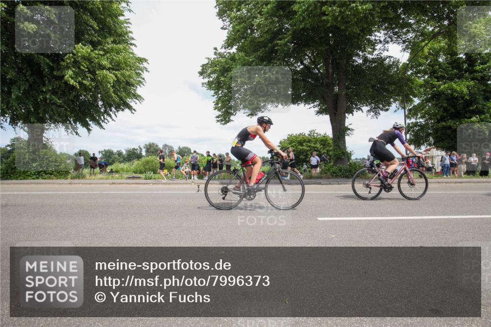 15.06.2025 - 7 Türme Triathlon Yannick Fuchs http://msf.ph/oto/7996373 15.06.2025 13:46:36 Radfahren 243, 381, 813 meine-sportfotos.de