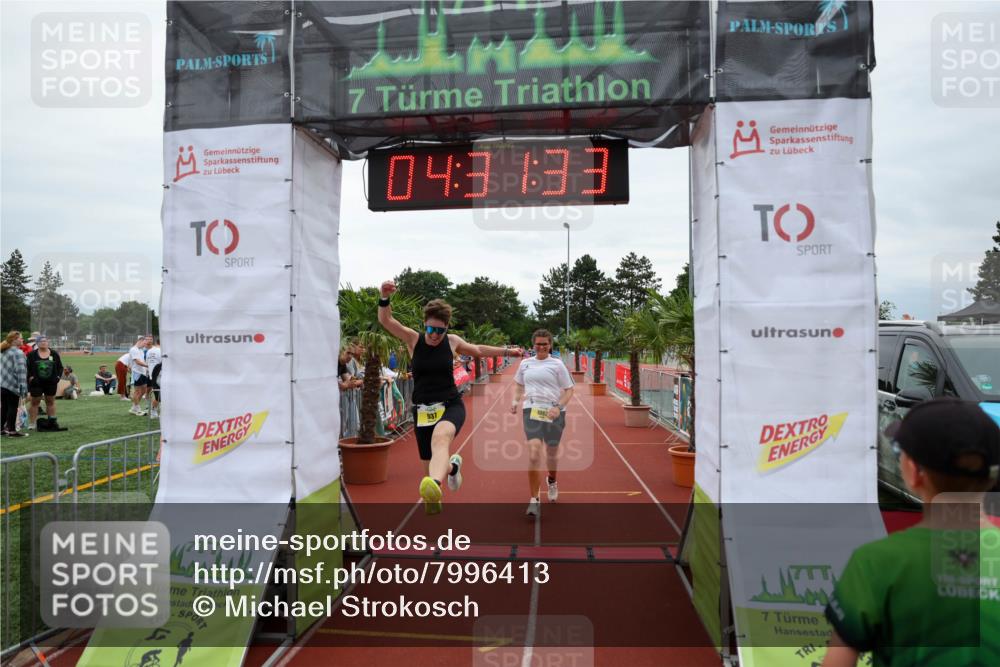 15.06.2025 - 7 Türme Triathlon Michael Strokosch http://msf.ph/oto/7996413 15.06.2025 14:31:32 Ziel 937, 1062 meine-sportfotos.de