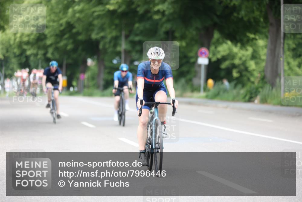15.06.2025 - 7 Türme Triathlon Yannick Fuchs http://msf.ph/oto/7996446 15.06.2025 13:11:40 Radfahren 352, 382, 415, 465, 601, 668, 1189 meine-sportfotos.de