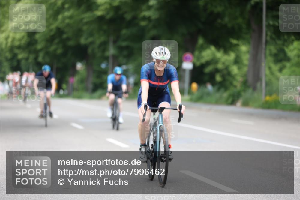 15.06.2025 - 7 Türme Triathlon Yannick Fuchs http://msf.ph/oto/7996462 15.06.2025 13:11:41 Radfahren 254, 352, 382, 415, 465, 601, 668, 1189 meine-sportfotos.de