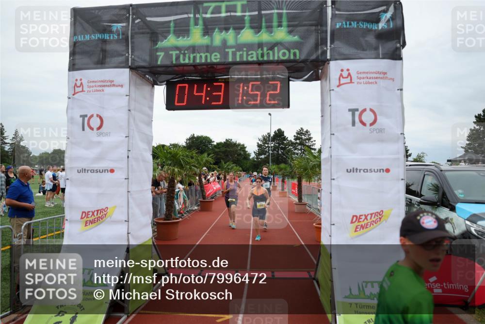15.06.2025 - 7 Türme Triathlon Michael Strokosch http://msf.ph/oto/7996472 15.06.2025 14:31:51 Ziel 447, 800, 1140 meine-sportfotos.de