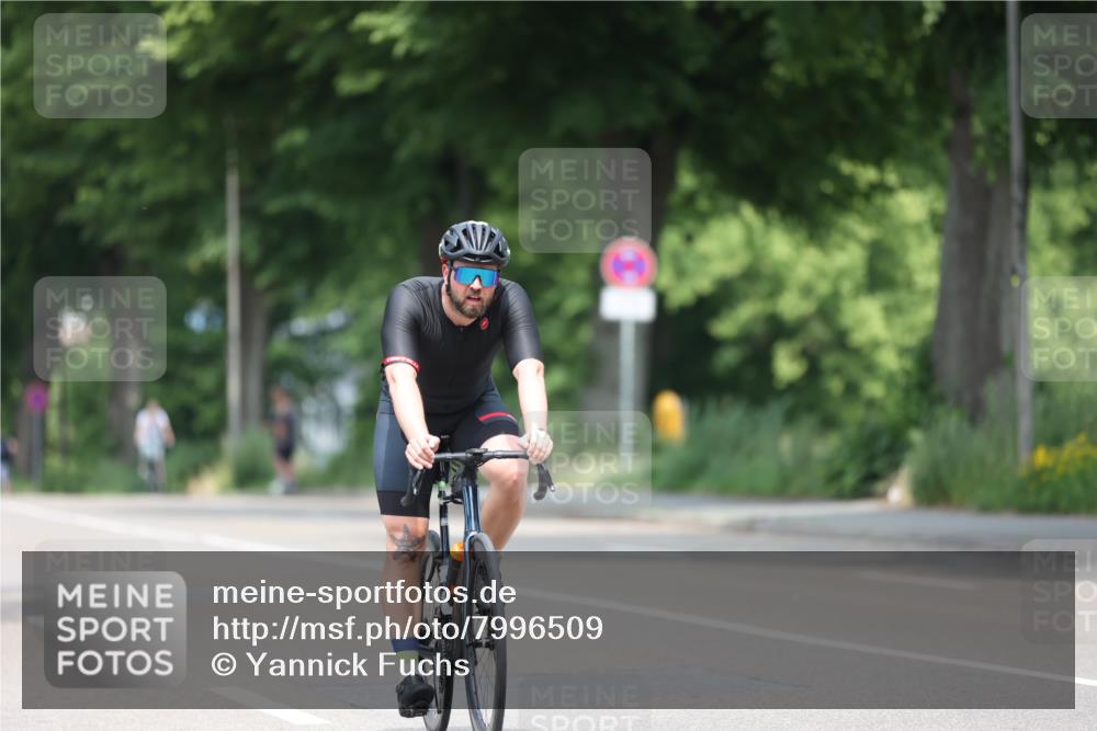 15.06.2025 - 7 Türme Triathlon Yannick Fuchs http://msf.ph/oto/7996509 15.06.2025 12:16:16 Radfahren 256 meine-sportfotos.de