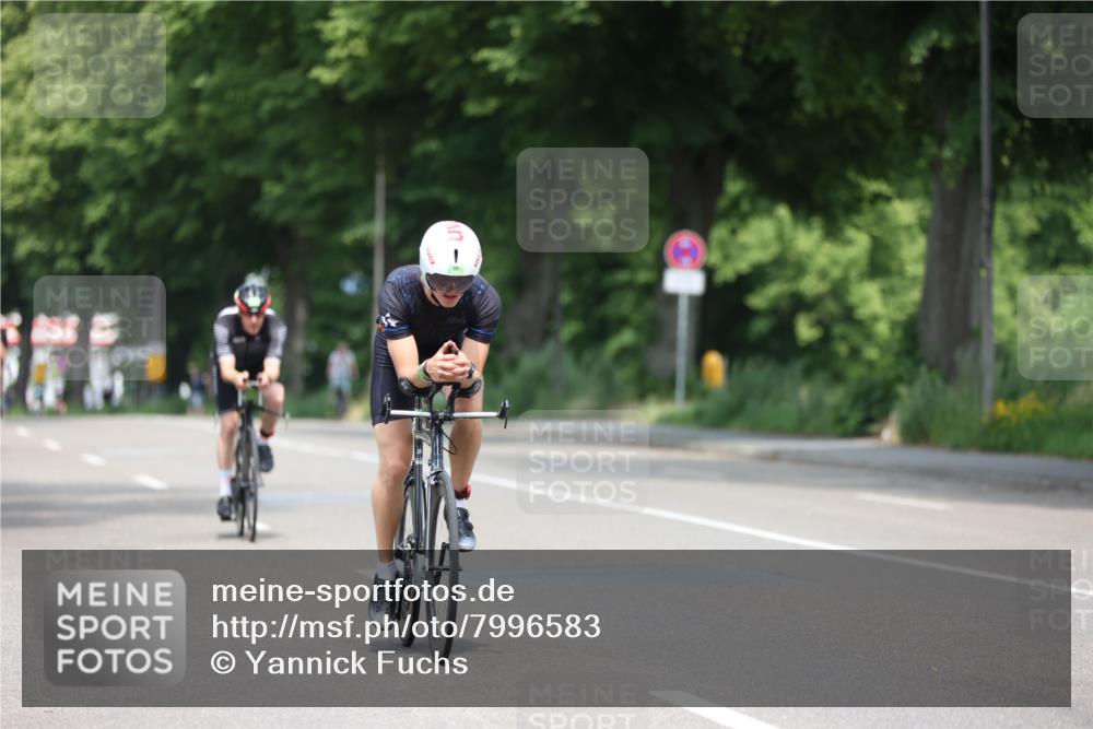 15.06.2025 - 7 Türme Triathlon Yannick Fuchs http://msf.ph/oto/7996583 15.06.2025 12:16:18 Radfahren 256, 332 meine-sportfotos.de