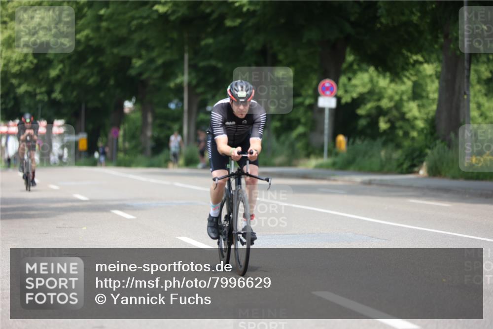 15.06.2025 - 7 Türme Triathlon Yannick Fuchs http://msf.ph/oto/7996629 15.06.2025 12:16:19 Radfahren 256, 332 meine-sportfotos.de