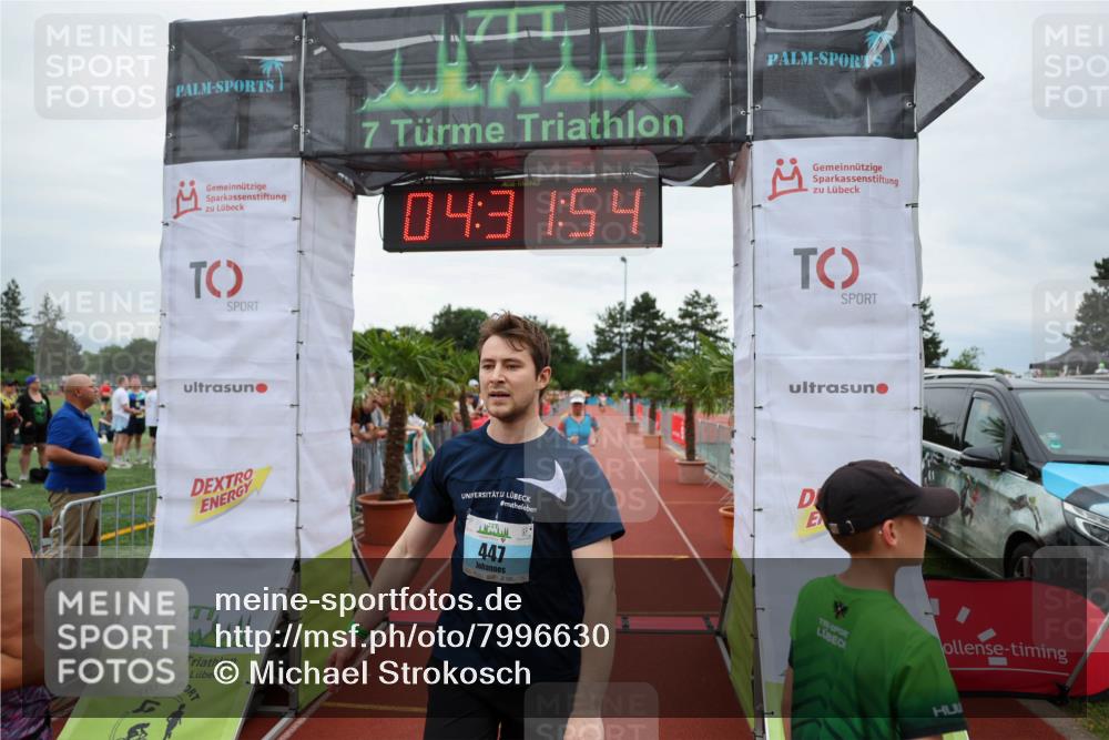 15.06.2025 - 7 Türme Triathlon Michael Strokosch http://msf.ph/oto/7996630 15.06.2025 14:31:54 Ziel 447, 554, 800, 1140 meine-sportfotos.de