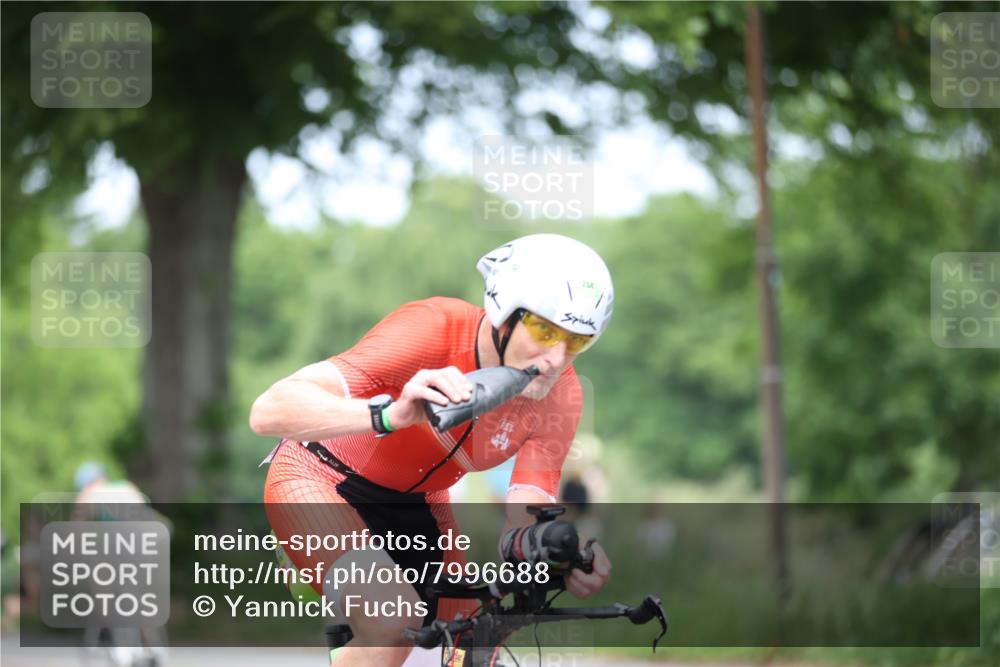 15.06.2025 - 7 Türme Triathlon Yannick Fuchs http://msf.ph/oto/7996688 15.06.2025 13:11:48 Radfahren 254, 465, 813 meine-sportfotos.de
