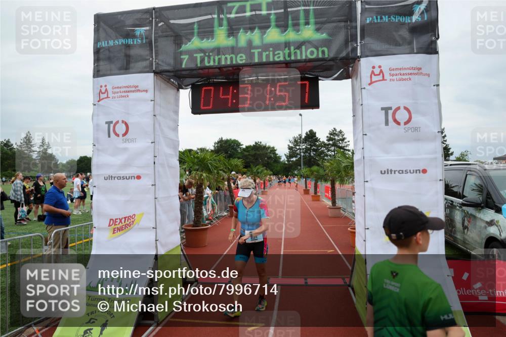 15.06.2025 - 7 Türme Triathlon Michael Strokosch http://msf.ph/oto/7996714 15.06.2025 14:31:57 Ziel 447, 554, 800, 1140 meine-sportfotos.de