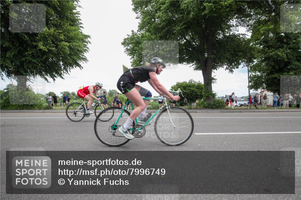 15.06.2025 - 7 Türme Triathlon Yannick Fuchs http://msf.ph/oto/7996749 15.06.2025 13:47:59 Radfahren 482, 737, 825, 876, 1178 meine-sportfotos.de