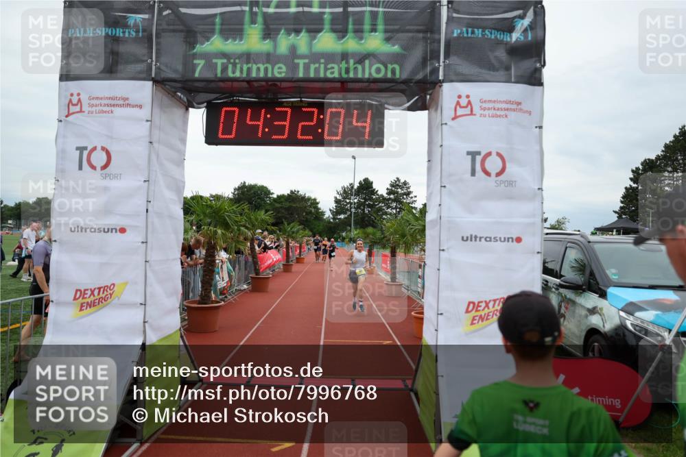 15.06.2025 - 7 Türme Triathlon Michael Strokosch http://msf.ph/oto/7996768 15.06.2025 14:32:04 Ziel 554, 967 meine-sportfotos.de