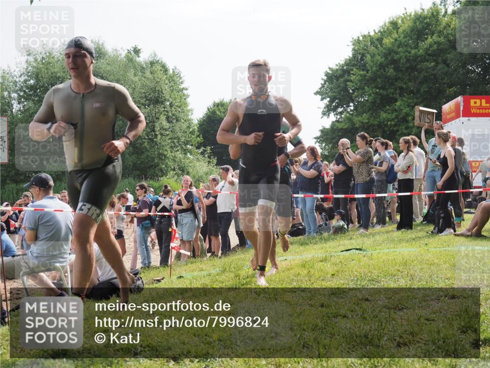 15.06.2025 - 27. Vierlanden-Triathlon KatJ http://msf.ph/oto/7996824 15.06.2025 09:55:37 Schwimmen 272, 316, 327, 329, 335, 548 meine-sportfotos.de