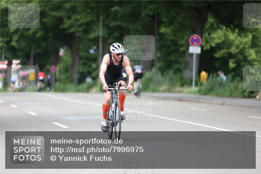 15.06.2025 - 7 Türme Triathlon Yannick Fuchs http://msf.ph/oto/7996975 15.06.2025 13:12:17 Radfahren 359, 555, 593, 1178 meine-sportfotos.de