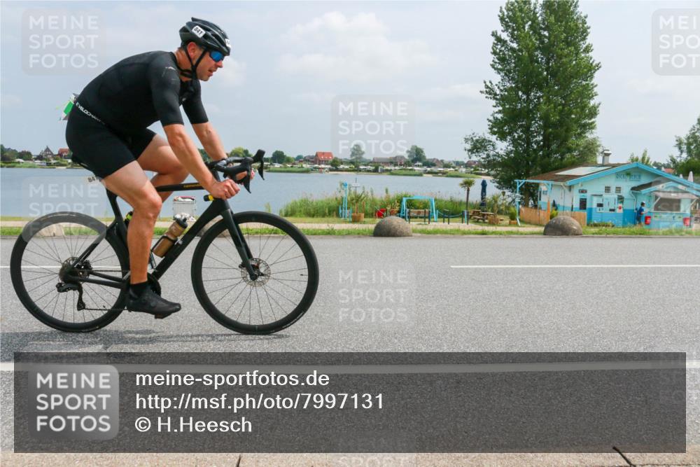21.06.2025 - 27. Vierlanden-Triathlon H.Heesch http://msf.ph/oto/7997131 15.06.2025 12:24:41 Radfahren 714, 747, 841, 968 meine-sportfotos.de