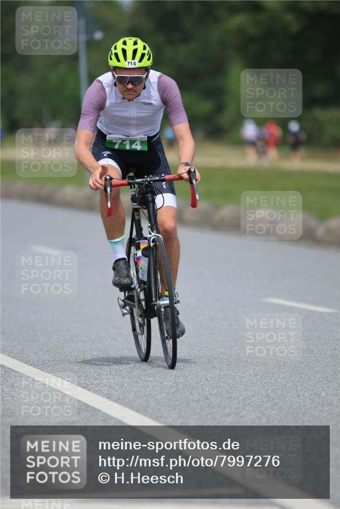 21.06.2025 - 27. Vierlanden-Triathlon H.Heesch http://msf.ph/oto/7997276 15.06.2025 12:24:34 Radfahren 714, 747, 841, 968 meine-sportfotos.de
