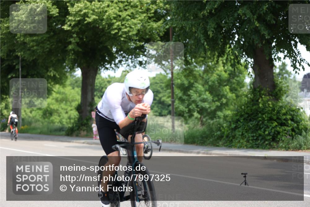 15.06.2025 - 7 Türme Triathlon Yannick Fuchs http://msf.ph/oto/7997325 15.06.2025 12:17:54 Radfahren 202, 256, 262, 325 meine-sportfotos.de