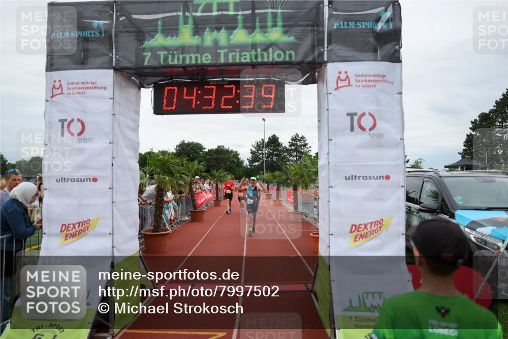 15.06.2025 - 7 Türme Triathlon Michael Strokosch http://msf.ph/oto/7997502 15.06.2025 14:32:39 Ziel 286, 402, 488, 495, 499, 517, 533, 863, 871, 1035, 1112 meine-sportfotos.de