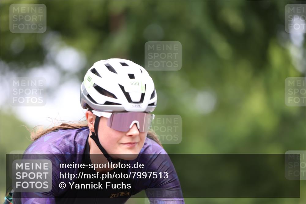 15.06.2025 - 7 Türme Triathlon Yannick Fuchs http://msf.ph/oto/7997513 15.06.2025 13:12:46 Radfahren 363, 581, 660, 1129 meine-sportfotos.de