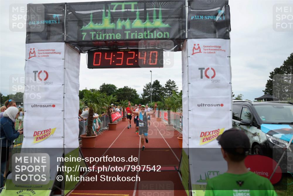 15.06.2025 - 7 Türme Triathlon Michael Strokosch http://msf.ph/oto/7997542 15.06.2025 14:32:40 Ziel 286, 402, 488, 495, 499, 517, 863, 871, 1035, 1112 meine-sportfotos.de