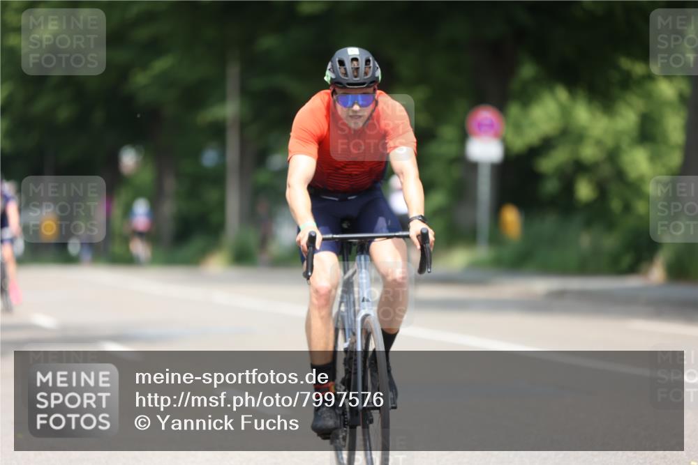 15.06.2025 - 7 Türme Triathlon Yannick Fuchs http://msf.ph/oto/7997576 15.06.2025 12:18:47 Radfahren 301, 302, 308, 341, 477, 566 meine-sportfotos.de