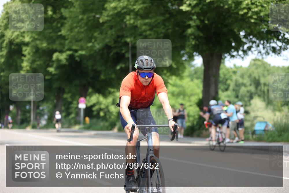 15.06.2025 - 7 Türme Triathlon Yannick Fuchs http://msf.ph/oto/7997652 15.06.2025 12:18:47 Radfahren 301, 302, 308, 341, 477, 566 meine-sportfotos.de