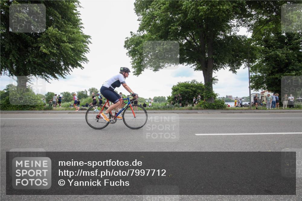 15.06.2025 - 7 Türme Triathlon Yannick Fuchs http://msf.ph/oto/7997712 15.06.2025 13:52:20 Radfahren 1083 meine-sportfotos.de