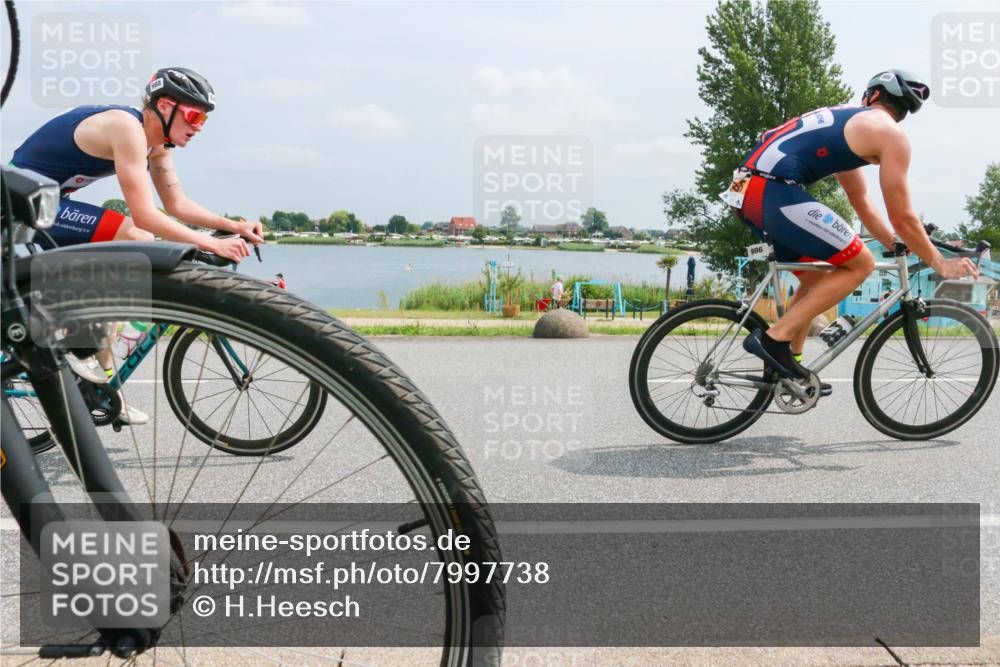 21.06.2025 - 27. Vierlanden-Triathlon H.Heesch http://msf.ph/oto/7997738 15.06.2025 12:26:48 Radfahren 984, 985, 986, 987, 988 meine-sportfotos.de
