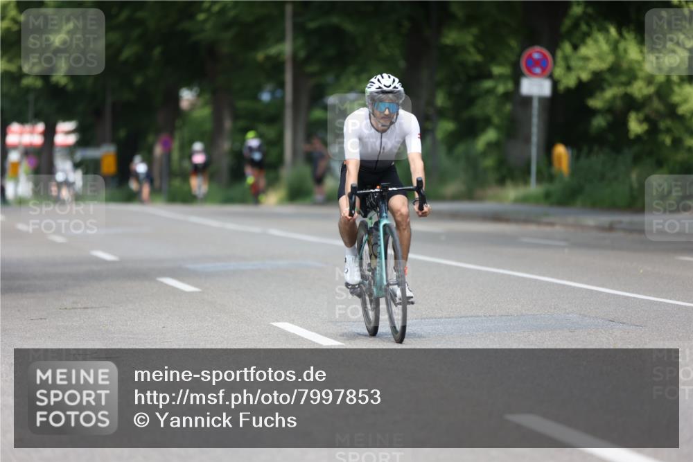 15.06.2025 - 7 Türme Triathlon Yannick Fuchs http://msf.ph/oto/7997853 15.06.2025 12:19:03 Radfahren 237 meine-sportfotos.de