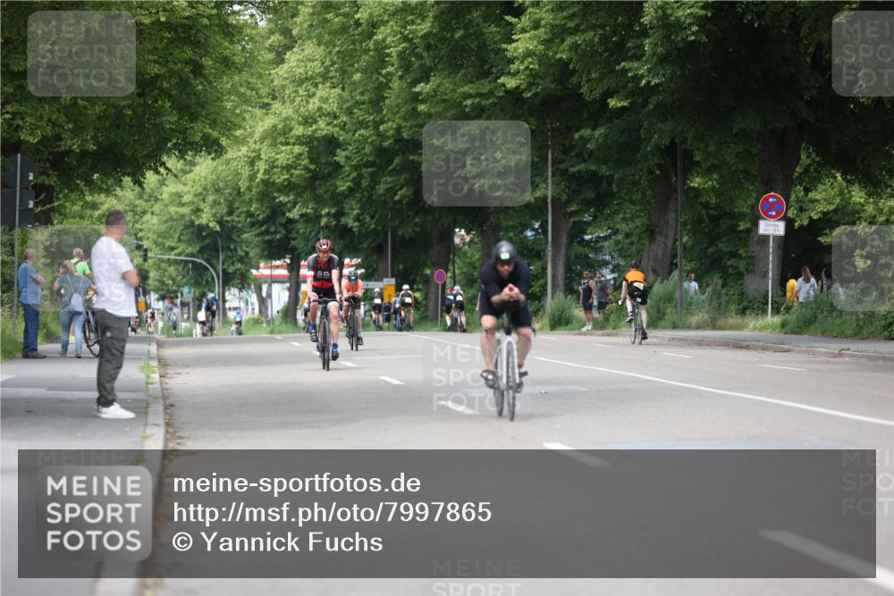 15.06.2025 - 7 Türme Triathlon Yannick Fuchs http://msf.ph/oto/7997865 15.06.2025 13:12:55 Radfahren 212, 520, 630, 948 meine-sportfotos.de
